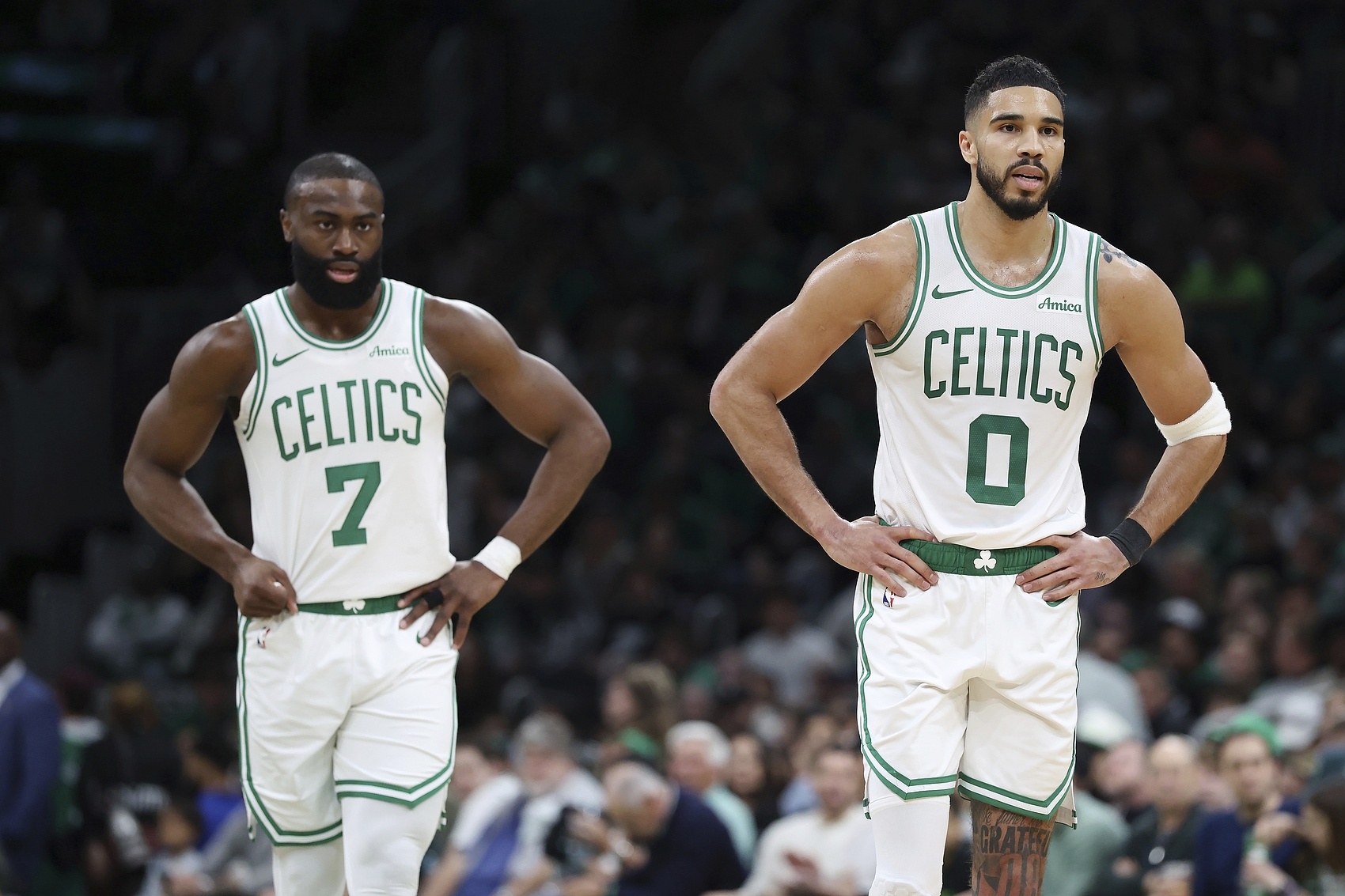 2026世界杯客户端安装-NBA彩经:绿军小胜独行侠 火箭难胜开拓者 马刺破船 湖人胜步行者