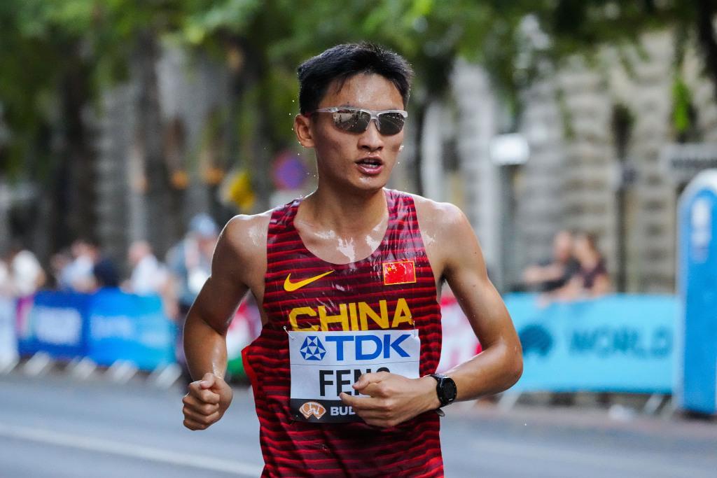 2026世界杯高清直播下载-2小时05分58秒,丰配友打破全程马拉松全国纪录